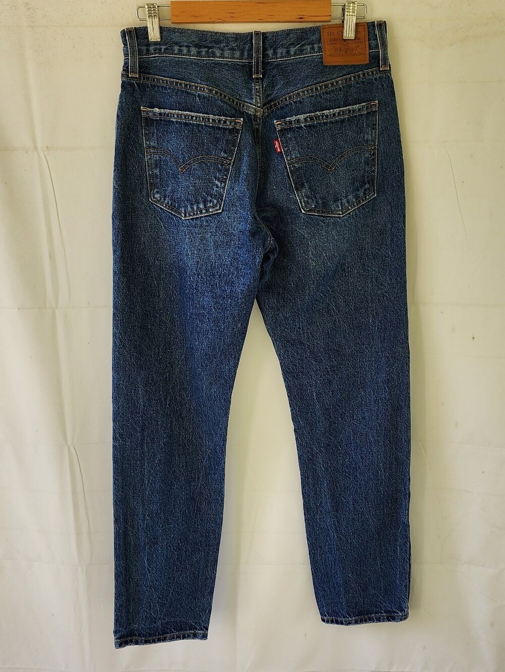 Levi's Premium Middy Straight Jeans - Picture 11 of 16